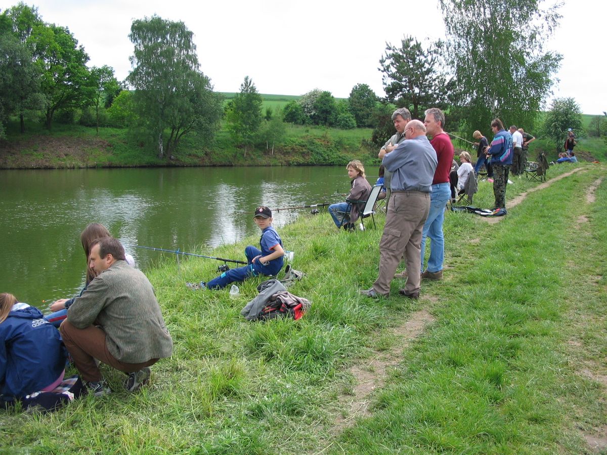 Rybářské závody 2008 - 09.JPG